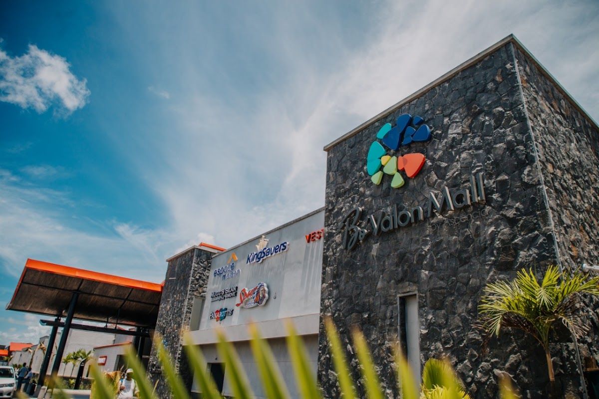 Bo'Valon Mall, Mahebourg