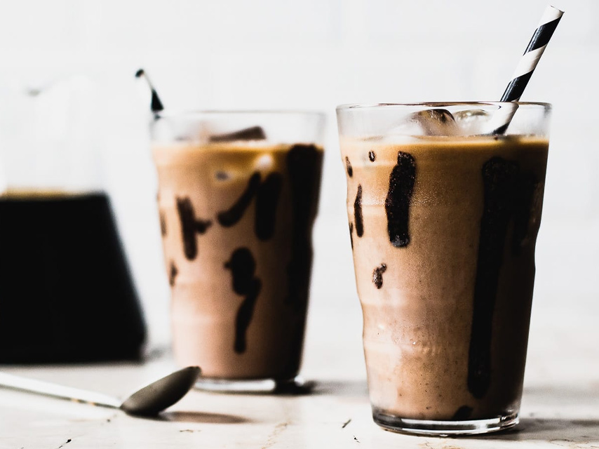 10-ways-to-enjoy-iced-coffee-during-summertime (2)